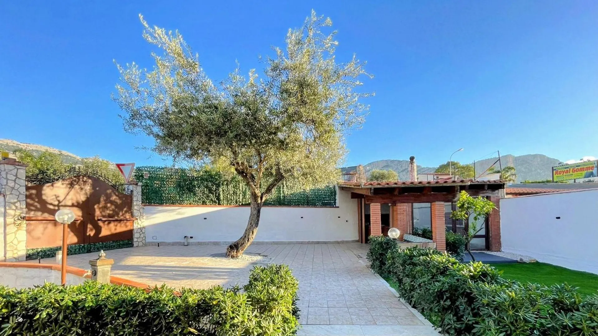 Casa Vacanze Ciachea Home - Villa Accogliente Con Bbq, Giardino E Parcheggio , A Due Passi Da Palermo & Aereoporto Carini Dom wakacyjny