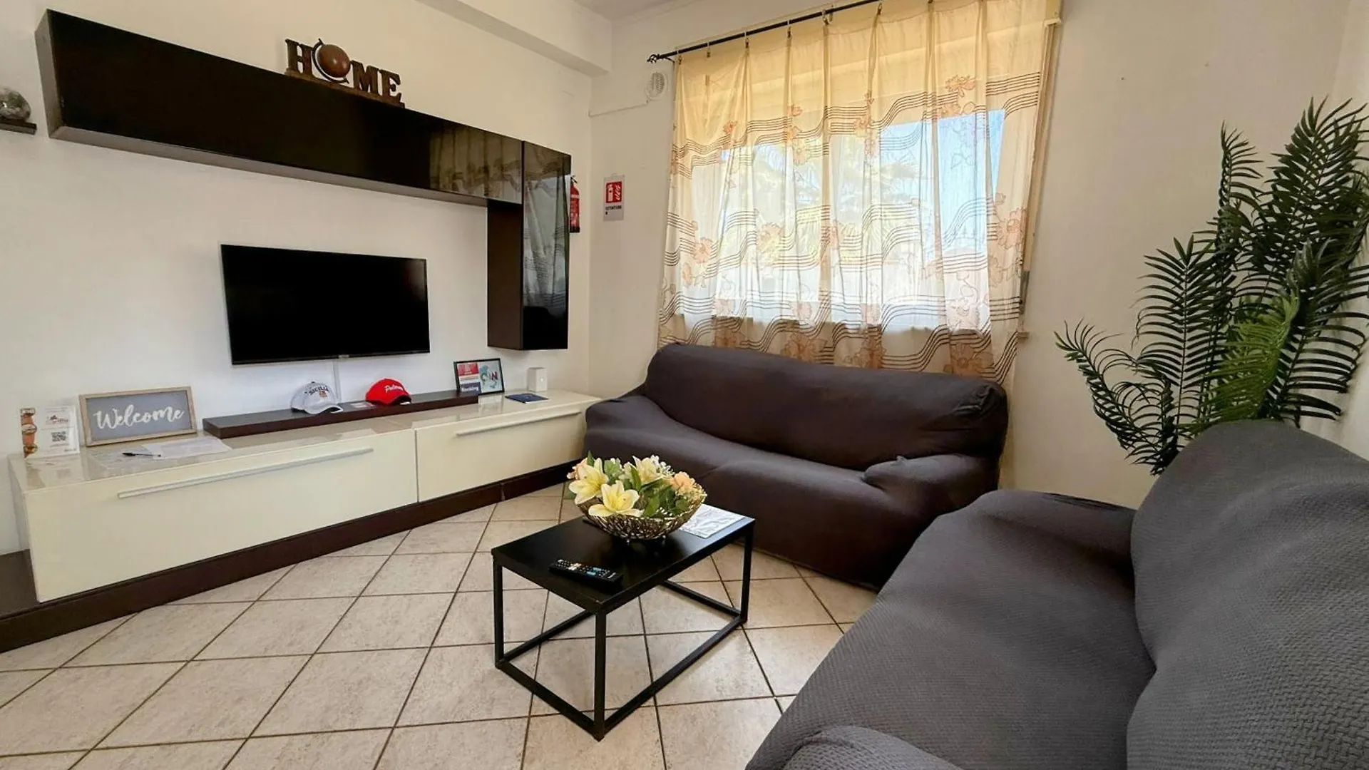 Casa Vacanze Ciachea Home - Villa Accogliente Con Bbq, Giardino E Parcheggio , A Due Passi Da Palermo & Aereoporto Carini Dom wakacyjny