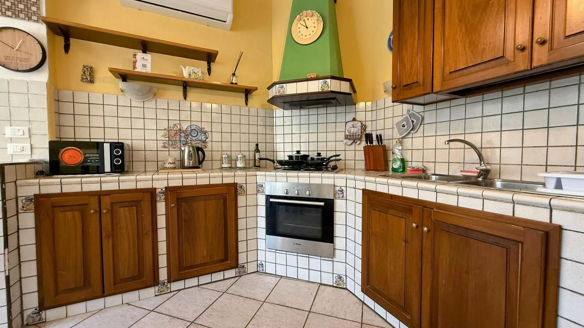 Casa Vacanze Ciachea Home - Villa Accogliente Con Bbq, Giardino E Parcheggio , A Due Passi Da Palermo & Aereoporto Carini