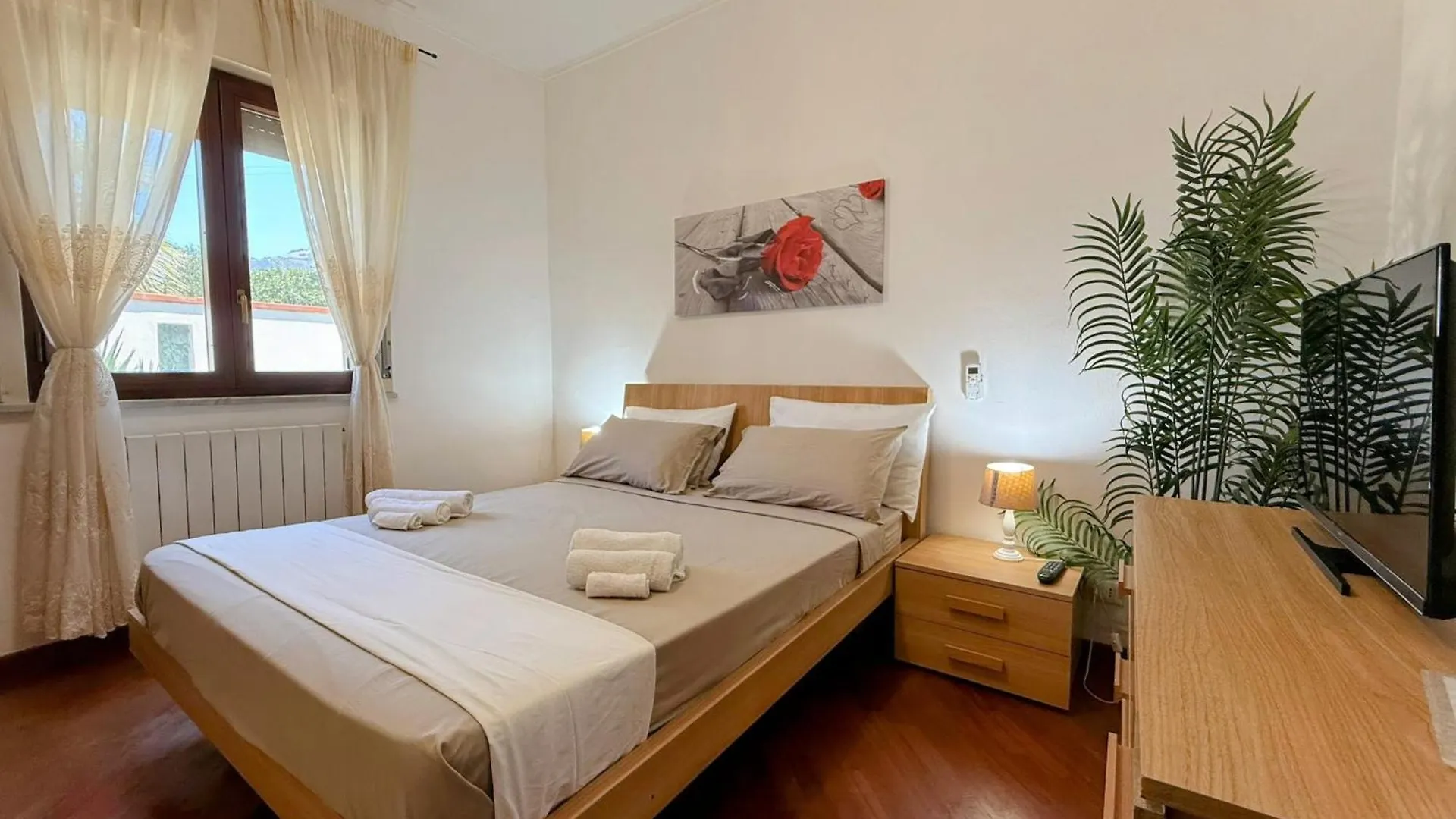 Casa Vacanze Ciachea Home - Villa Accogliente Con Bbq, Giardino E Parcheggio , A Due Passi Da Palermo & Aereoporto Carini 0*,  Włochy